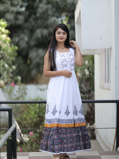 Women White Cotton Embroidered Mirror Work Gown