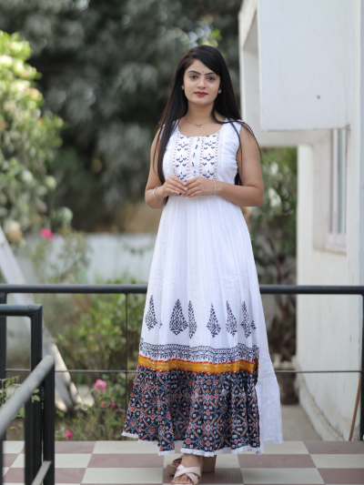 Women White Cotton Embroidered Mirror Work Gown